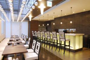 Hotel Western L'oree Paris Sud 4*